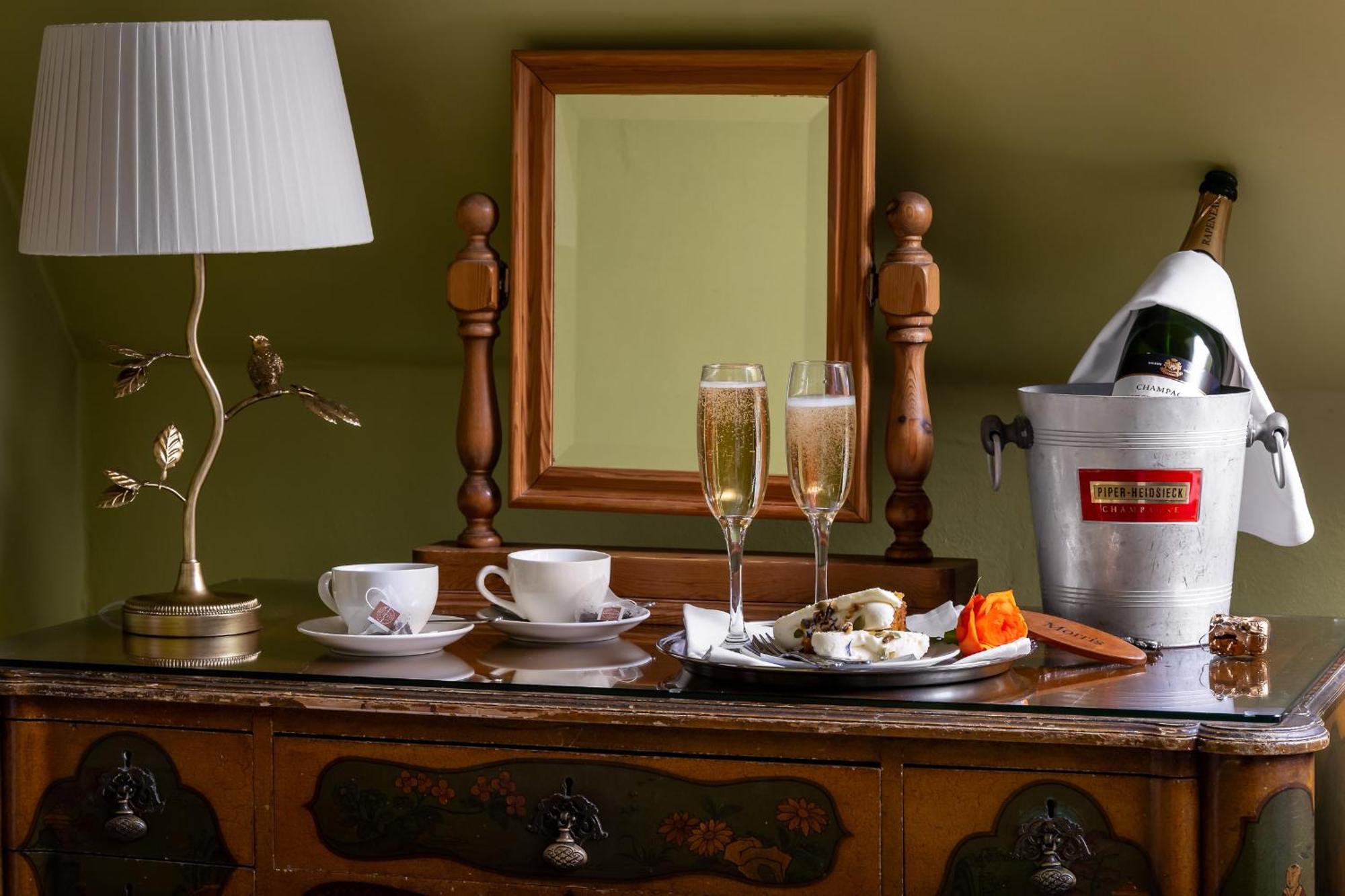 Abbots Grange Manor House (Adults Only) Hotel Broadway  Phòng bức ảnh